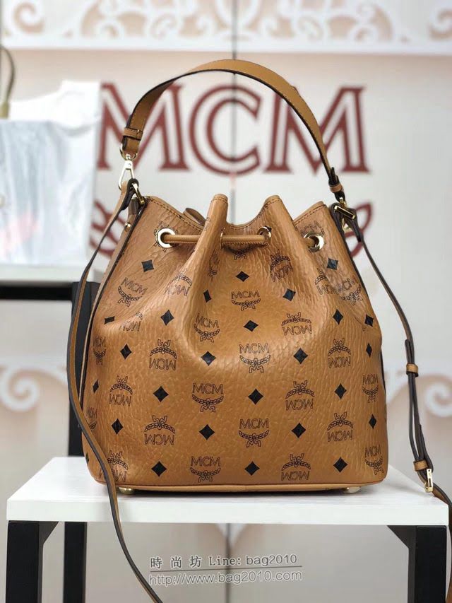 MCM女包 原單 新款 6215兔彩虹 經典兔子抽繩 小鉚釘 MCM女單肩包 斜挎包  mdmc1007